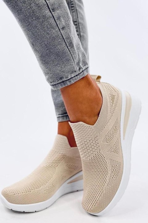 Sneakersy na koturnie skarpetkowe BAYOL BEIGE - Inello Sneakersy na koturnie skarpetkowe BAYOL BEIGE - Inello
