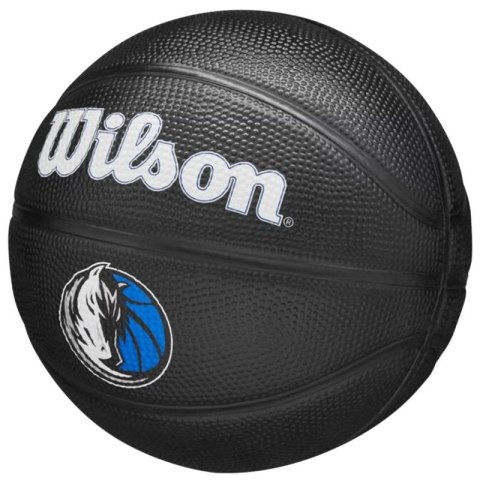 Piłka do koszykówki Wilson Team Tribute Dallas Mavericks Mini Ball WZ4017609XB 3 Piłka do koszykówki Wilson Team Tribute Dallas Mavericks Mini Ball WZ4017609XB 3