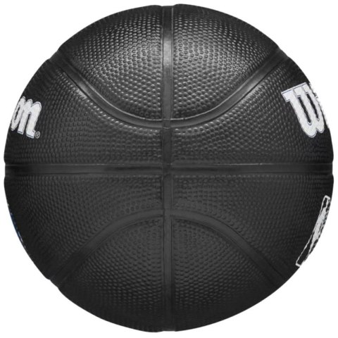Piłka do koszykówki Wilson Team Tribute Dallas Mavericks Mini Ball WZ4017609XB 3 Piłka do koszykówki Wilson Team Tribute Dallas Mavericks Mini Ball WZ4017609XB 3