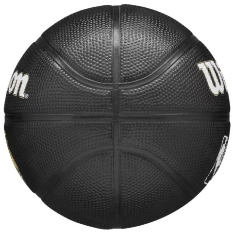 Piłka do koszykówki Wilson Team Tribute Milwaukee Bucks Mini Ball WZ4017606XB 3 Piłka do koszykówki Wilson Team Tribute Milwaukee Bucks Mini Ball WZ4017606XB 3