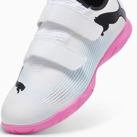 Buty piłkarskie Puma Future 7 Play IT Jr 107741-01 28