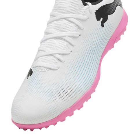 Buty piłkarskie Puma Future 7 Play TT M 107726 01 42,5