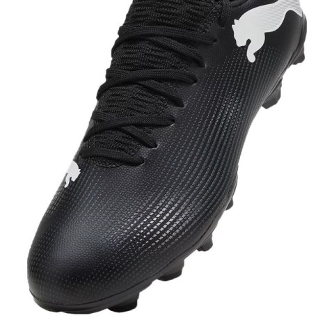 Buty piłkarskie Puma Future 7 Play FG/AG M 107723 02 42,5