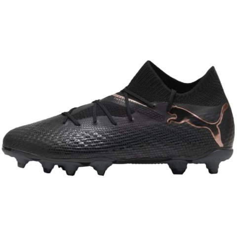 Buty piłkarskie Puma Future 7 Pro FG/AG Jr 107728 02 37,5