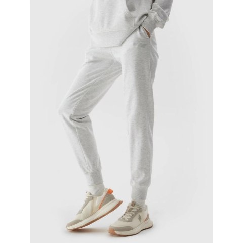 Spodnie 4F W 4FWSS24TTROF606 27M XL Spodnie 4F W 4FWSS24TTROF606 27M XL