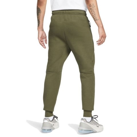 Spodnie Nike Tech Fleece M FB8002-222 M (178cm) Spodnie Nike Tech Fleece M FB8002-222 M (178cm)