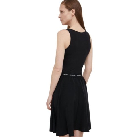 Sukienka Calvin Klein Jeans Contrast W J20J218348 S Sukienka Calvin Klein Jeans Contrast W J20J218348 S