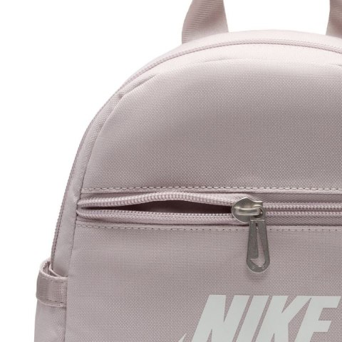 Plecak Nike Sportswear Futura 365 Mini CW9301-019 fioletowy Plecak Nike Sportswear Futura 365 Mini CW9301-019 fioletowy