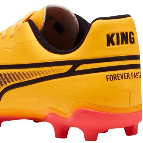 Buty piłkarskie Puma King Match FG/AG Jr 107573 05 38,5