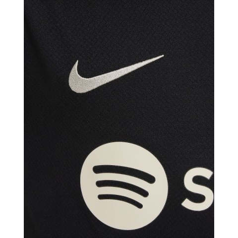 Koszulka Nike Junior FC Barcelona Strike Jr FN9859-011 XS (122-128cm) Koszulka Nike Junior FC Barcelona Strike Jr FN9859-011 XS (122-128cm)