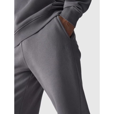 Spodnie dresowe 4F M 4FWMM00TTROM0943-25S 2XL Spodnie dresowe 4F M 4FWMM00TTROM0943-25S 2XL