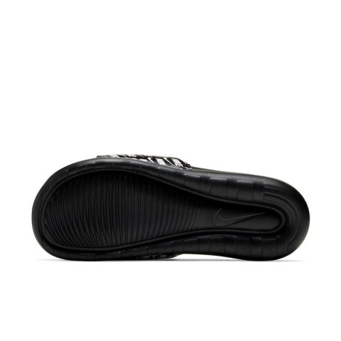 Klapki Nike Victori One M CN9678-006 42.5 Klapki Nike Victori One M CN9678-006 42.5