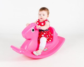 Little tikes Koń na biegunach bujak magenta w kartonie 173943