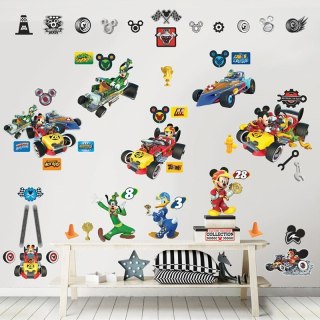 PROMO Zestaw naklejek do dekoracji pokoju Disney Myszka Miki Roadster Racer 45613 34x46cm p12 Walltastic