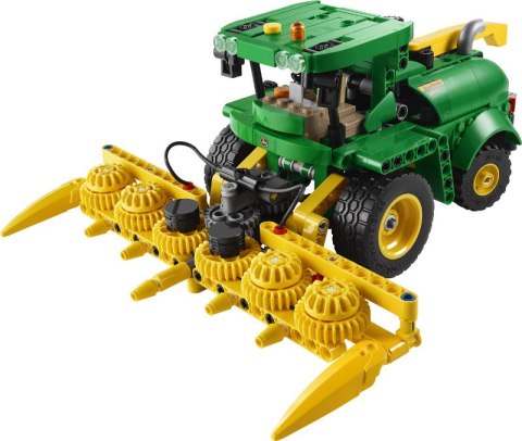 LEGO 42168 TECHNIC John Deere 9700 Forage Harvester p4