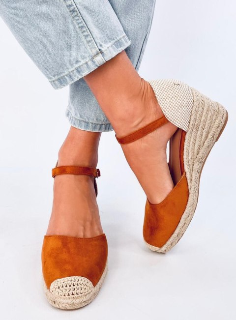 Espadryle na koturnie PLATTEN CAMEL - 40 Espadryle na koturnie PLATTEN CAMEL - 40