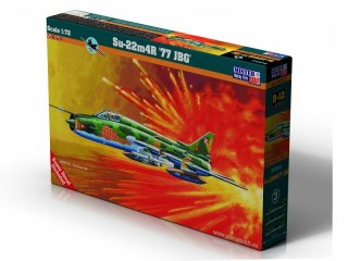 Model samolotu do sklejania SU-22m4R JBG 77 1:72 D-12