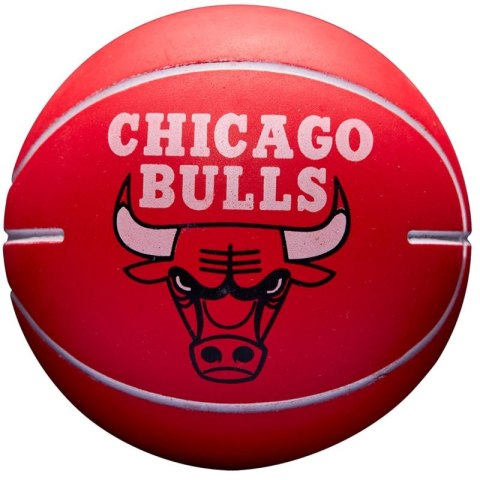 Piłka Wilson NBA Dribbler Chicago Bulls Mini Ball WTB1100PDQCHI