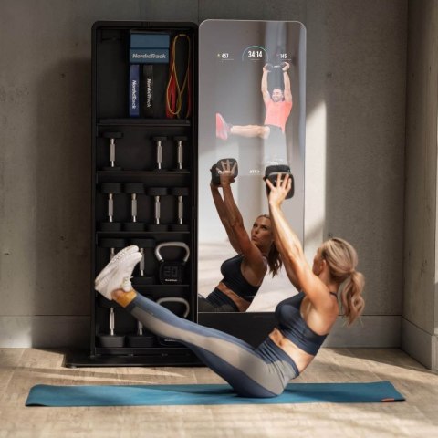 Lustro Fitness Vault Nordictrack z akcesoriami