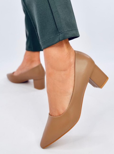 Czółenka na niskim obcasie CRAFTS KHAKI - 37 Czółenka na niskim obcasie CRAFTS KHAKI - 37