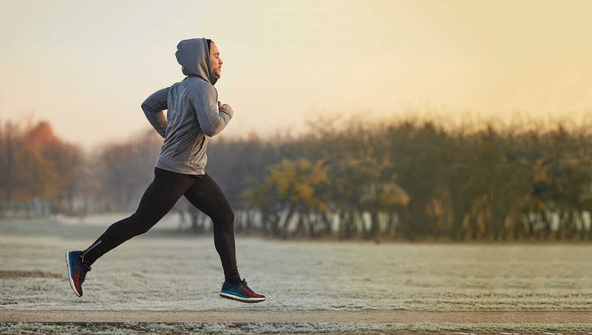 Jak Wybrać Buty Sportowe? Poradnik dla Każdego